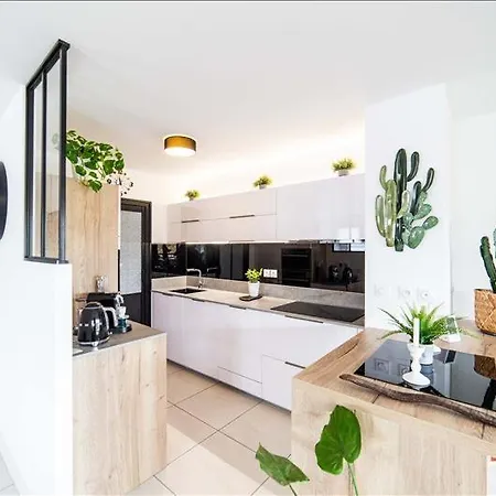 D'hôte Cosy Hiriburu Séjour chez l'habitant