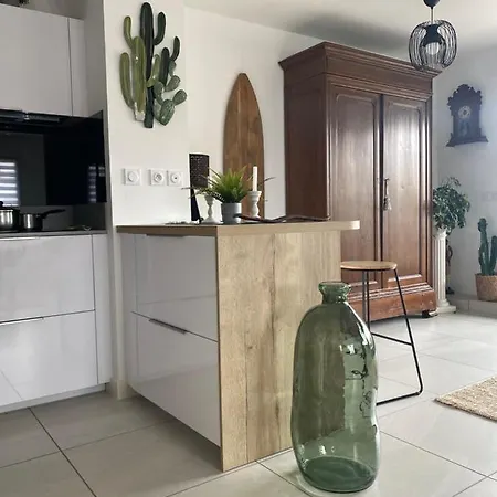 Séjour chez l'habitant D'hôte Cosy Hiriburu *