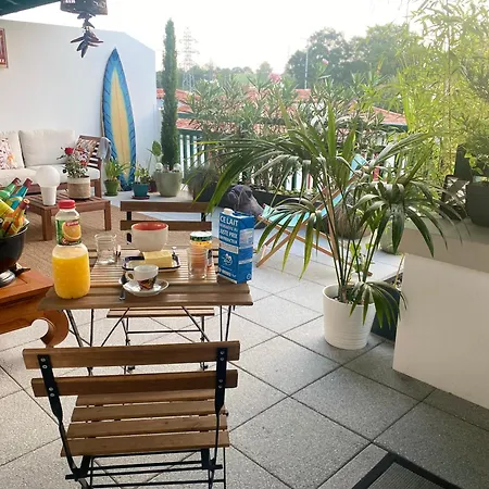 D'hote Cosy Hiriburu Δωμάτια σε οικογενειακή κατοικία Saint-Pierre-dʼIrube